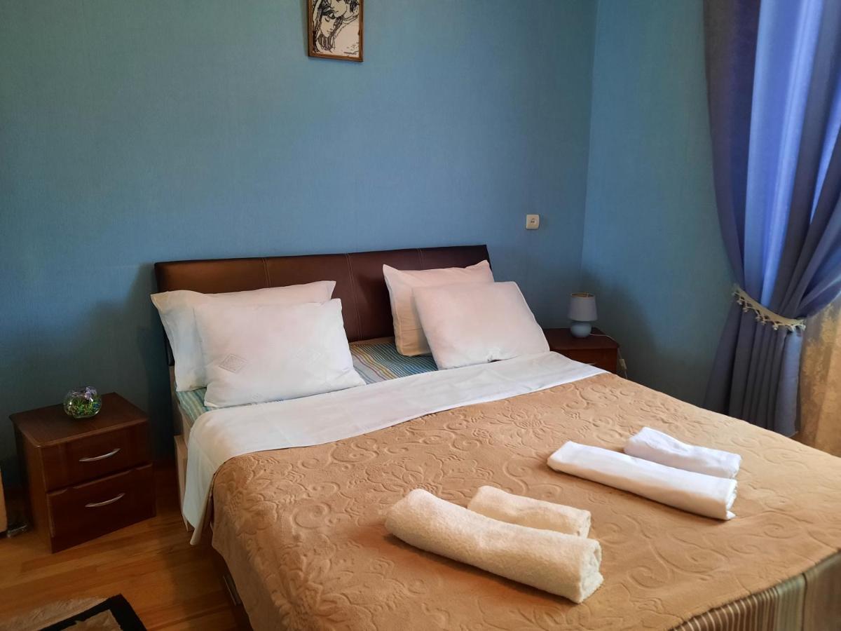 Sisi Guest House Kutaisi Eksteriør bilde