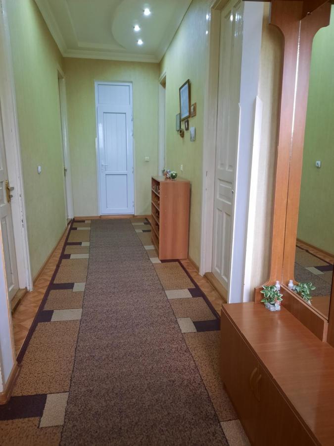 Sisi Guest House Kutaisi Eksteriør bilde